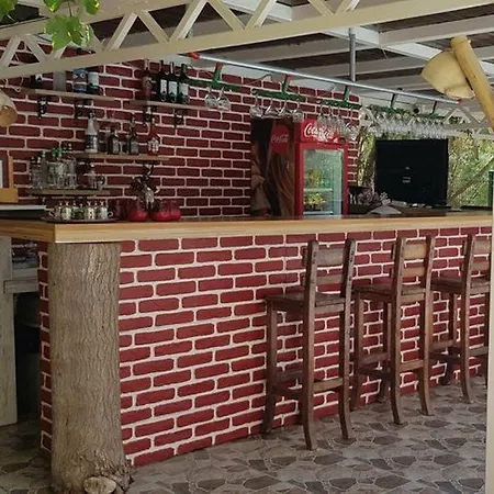 Hakan بيتيس